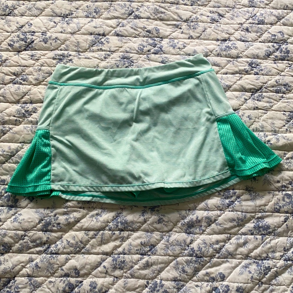 Kids/women’s mint green tennis skirt 🎾